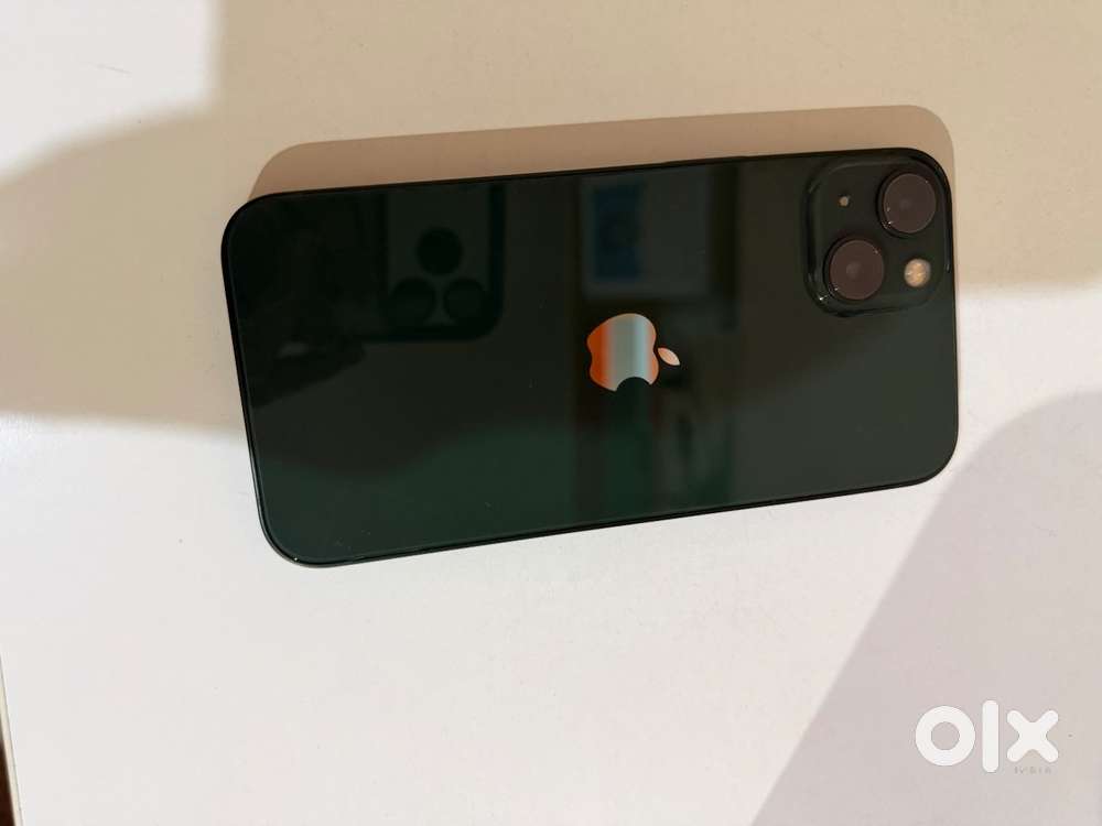 13 128GB Green 2023 Purchased year