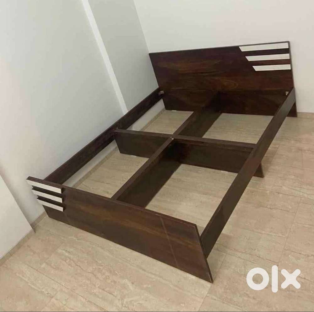 NEW QUEEN SIZE NON STORAGE BED IN FACTORY PRICE