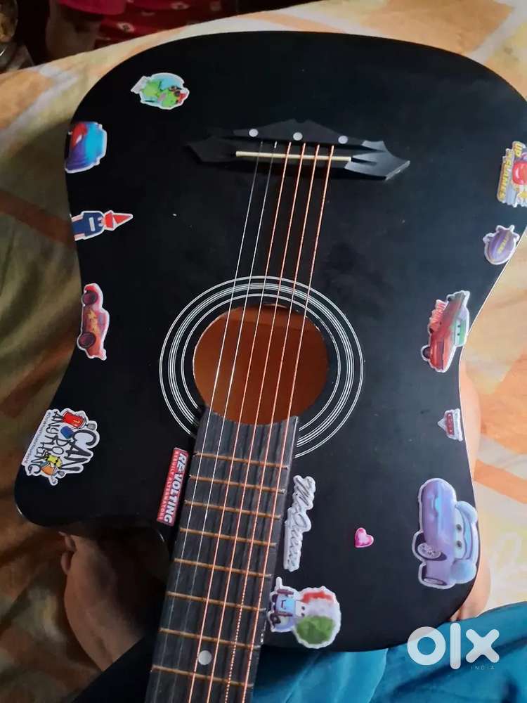 Revel guitar