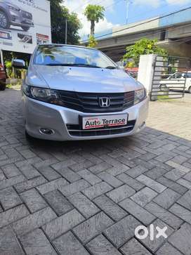 Honda City 1.5 V CVT i-VTEC MT, 2010, Petrol