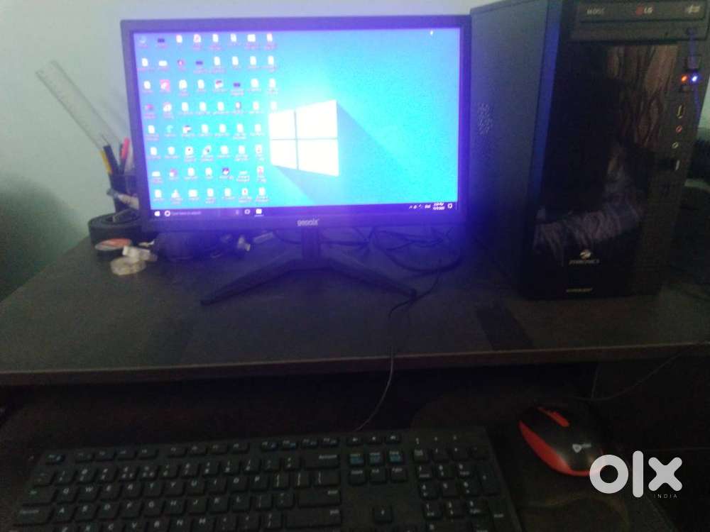 Desktop for sale