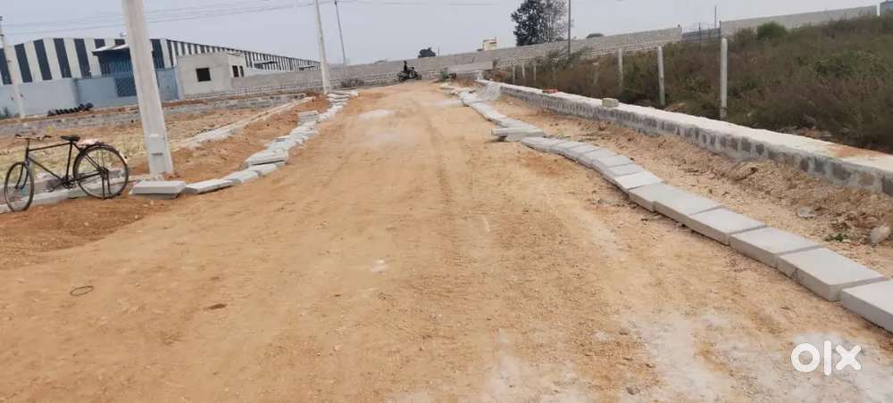 Plots near yadagirigutta