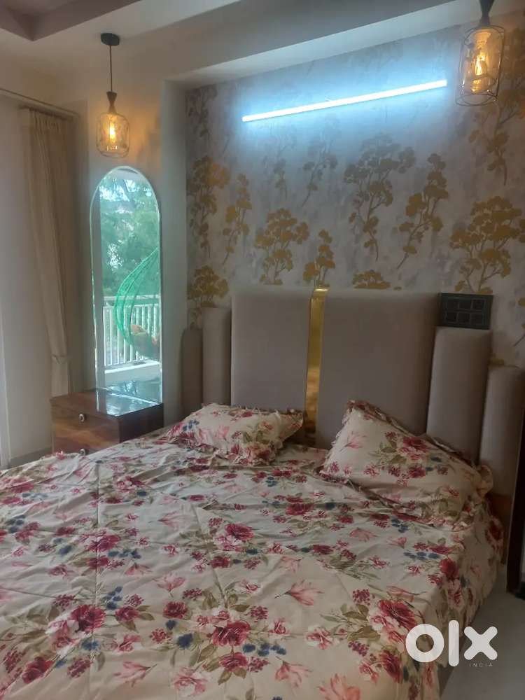 3BHK FULLY/Sami Furnish Near Mahesh Nagar 80ft road Prime location