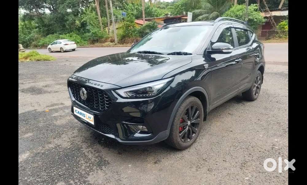MG Astor blackstorm edition 2025 with black seat covers