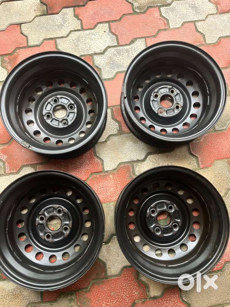 Wagonr Rim with weel Cap 14inch sale