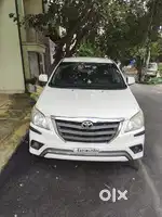 Toyota Innova 2.5 G (Diesel) 8 Seater BS IV, 2015, Diesel