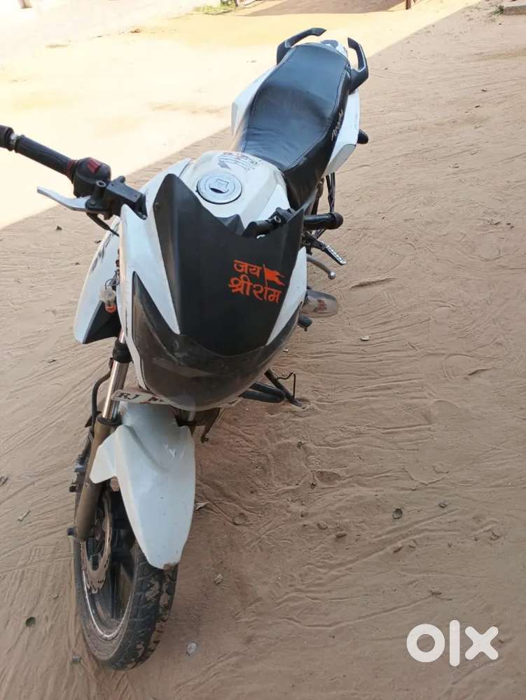 Apache RTR 180 2013 model