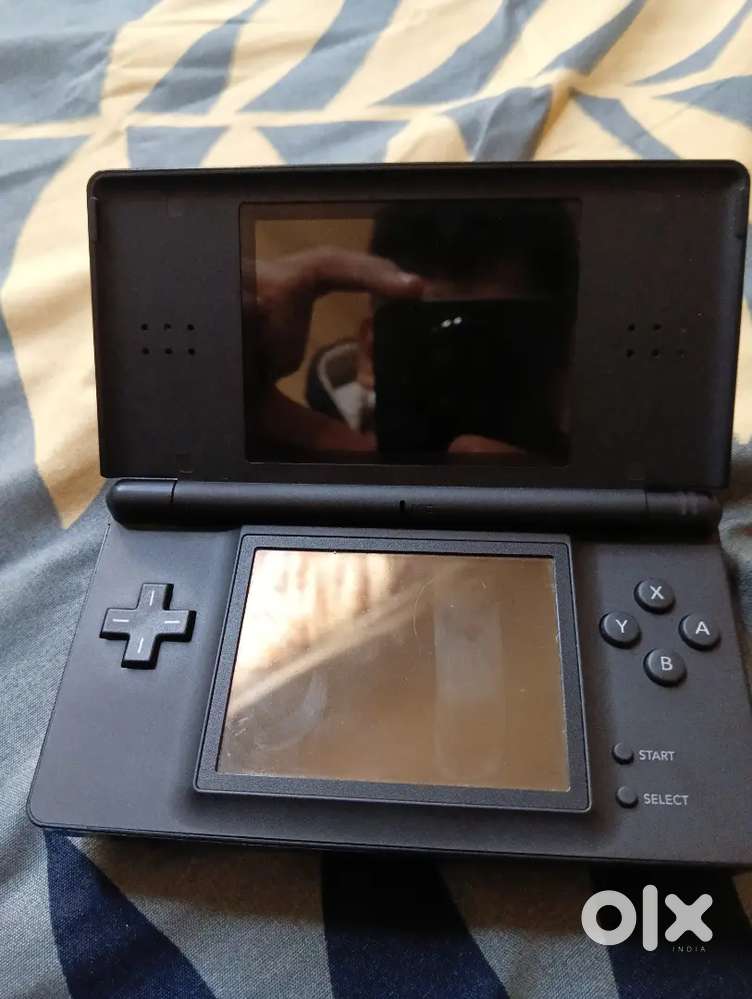 Nintendo DS Lite