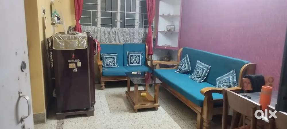 Flat Sale ready to move