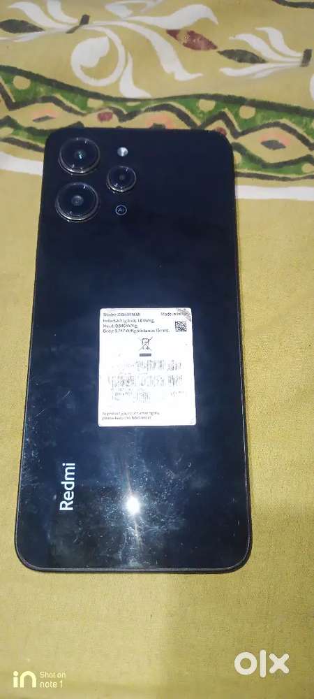 Touch crack hai No bill no charger only mobile ram 6+2 storage 128