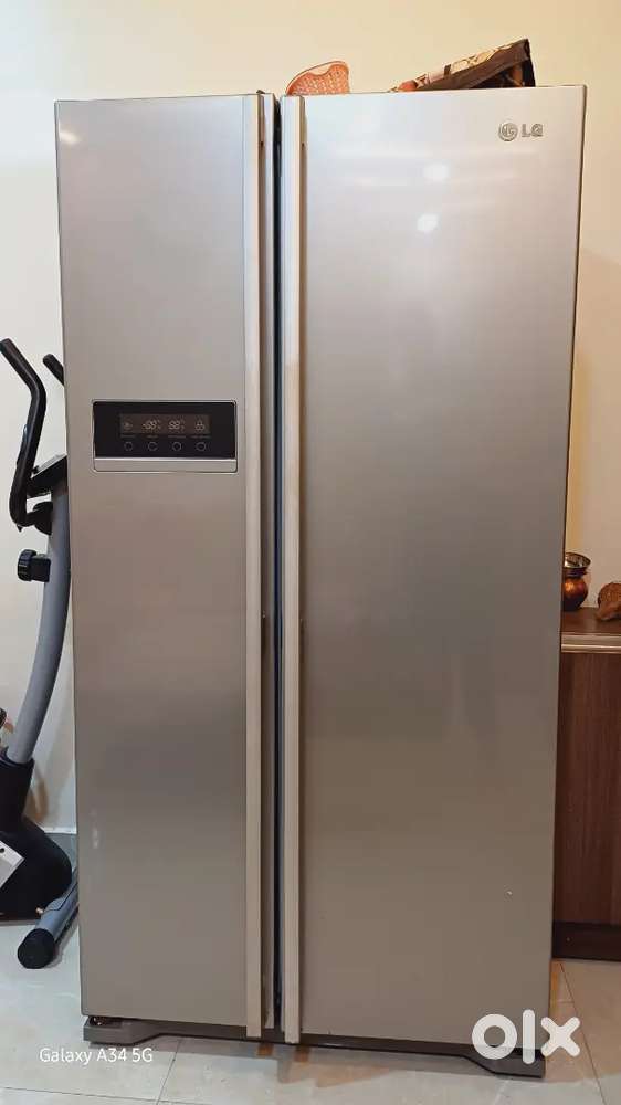 Lg double door fridge