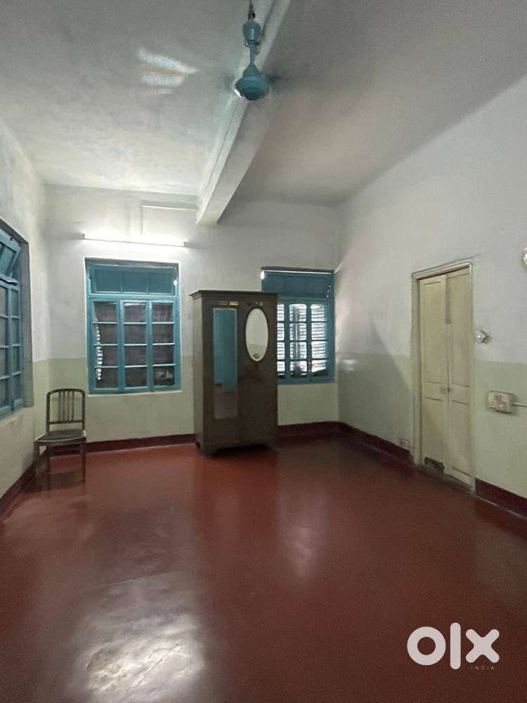 3BHK Flat for Sale in 45 Rafi Ahmed Kidwai Road