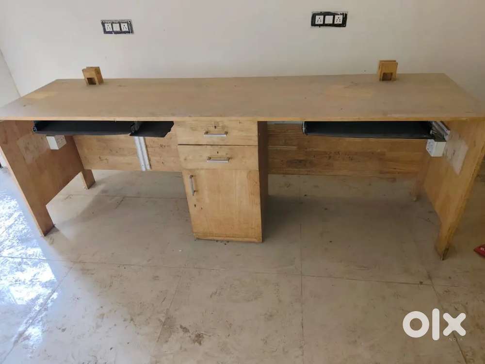 7*2 computer table