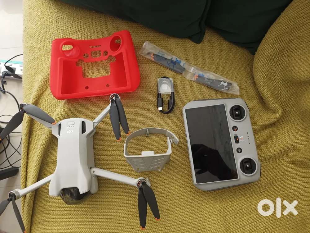 DJI Mini 3 sales. Very good condition. Just 2 time used. Hardly 5 minu