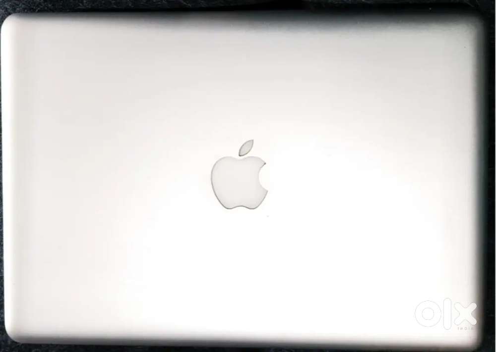 Apple MacBook Pro Laptop