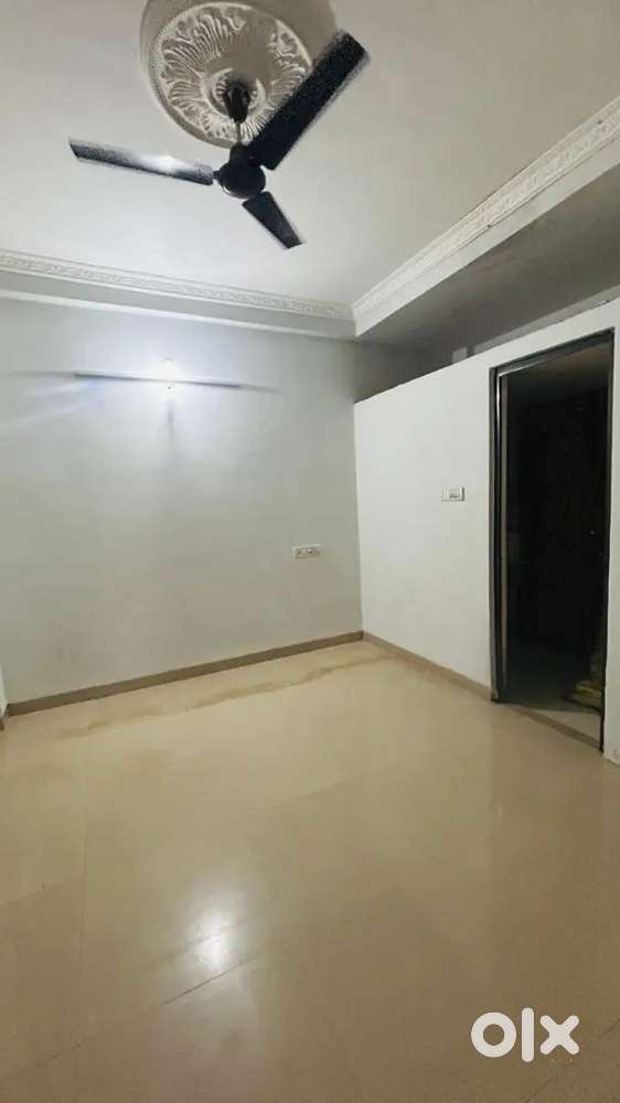 1 bhk house with 2 washroom