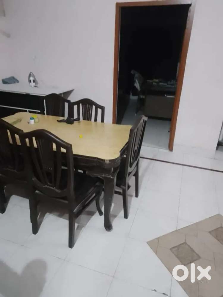 Reaidential house in good colony