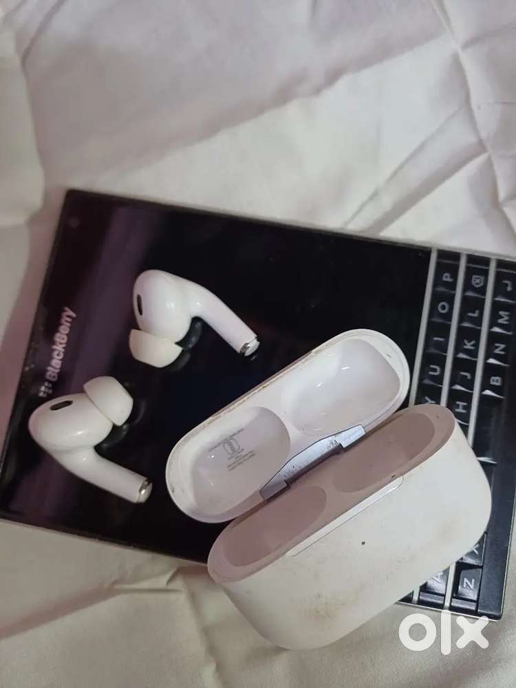 Apple AirPods Pro 2 – Excellent Condition, Original, No Accessories