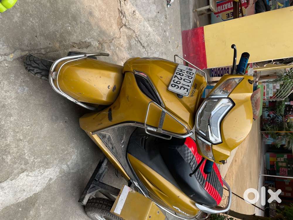 Scoooty for sale