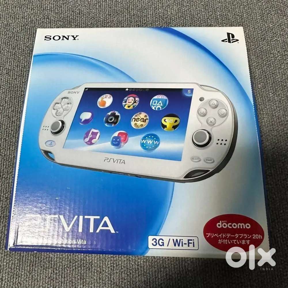 SONY PlayStation PS Vita PCH-1100 AB02 Crystal White 3G/Wi‐Fi Boxed