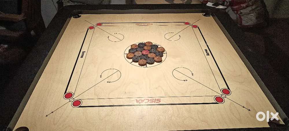 Siscsaa Champion Fighter  board 20mm,coin,carrom stand and lampstand