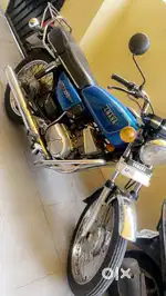 rx100 1995model.. valid till 2030.. good condition..