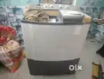 सेमी आटोमेटिक वाशिंग मशीन 3ईयर old