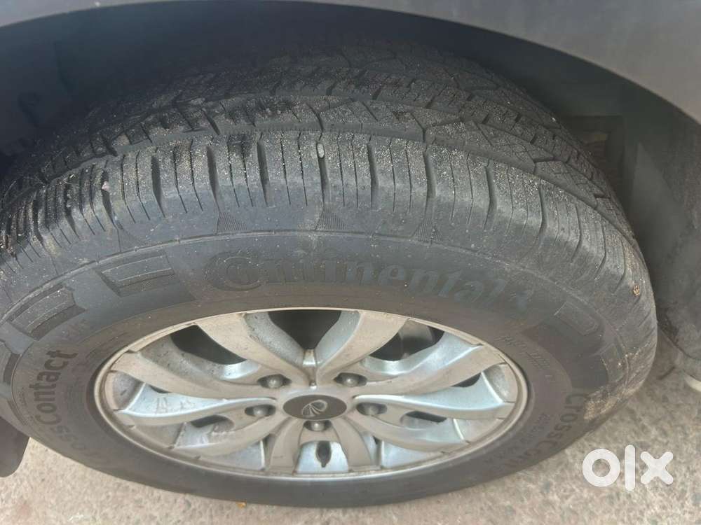 Mahindra XUV500 Diesel Well Maintained
