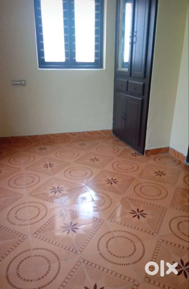 Available for lease , 2 wheeler access only, Poojappura , Trivandrum