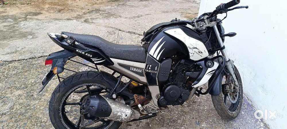 Yamaha Fz16