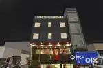(HR DURGA) OYO HOTEL RECEPTIONIST, BACKOFFICE MANAGER, POST AVAILABLE