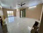 Beautiful 3 BHK apartment available in Hi-Fi society