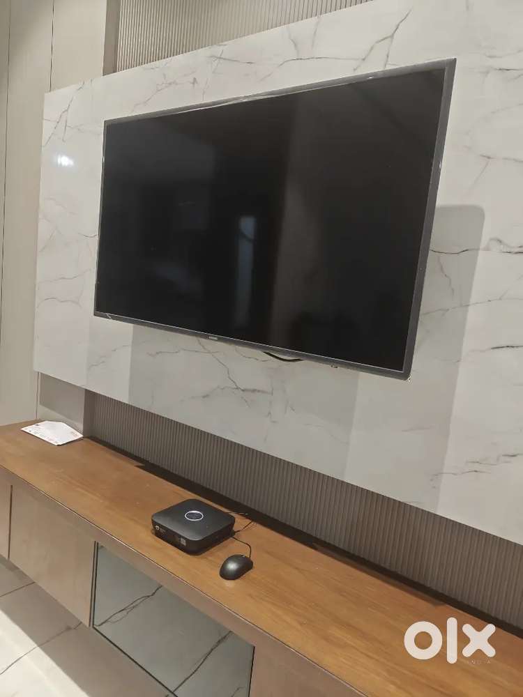 SAMSUNG LED HD TV 49 INCHES