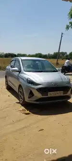 Hyundai Aura 2020 Diesel AMT Well Maintained