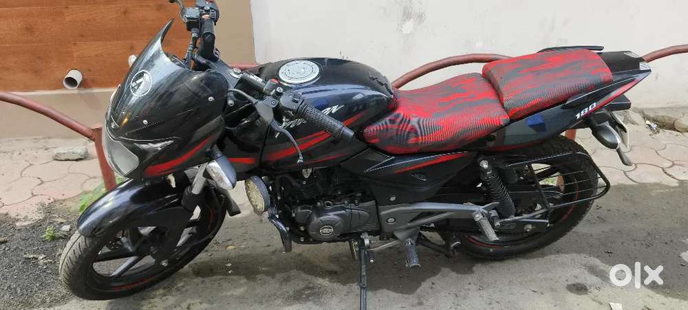 Bajaj pulsar 180 available in good condition