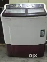 Semi automatic washing machine
