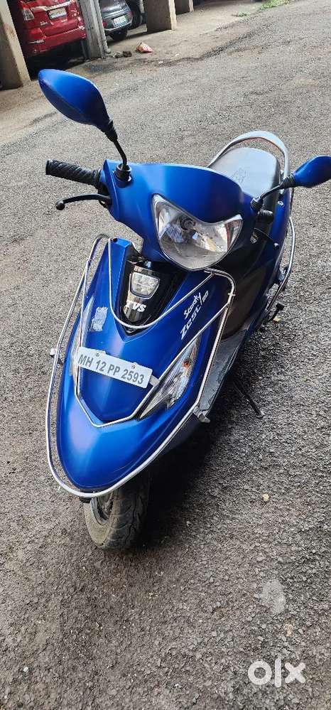 TVS Scooty Zest 110 BS - IV Matte Blue