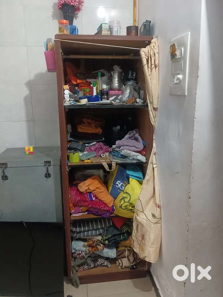 Wardrobe અલંગ લાકડા નો કબાટ