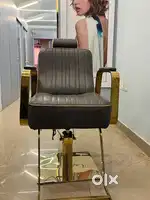 SALON CUTTING CHAIRS FOR SALE