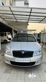 Skoda Laura Ambition 2.0 TDI CR MT, 2012, Diesel
