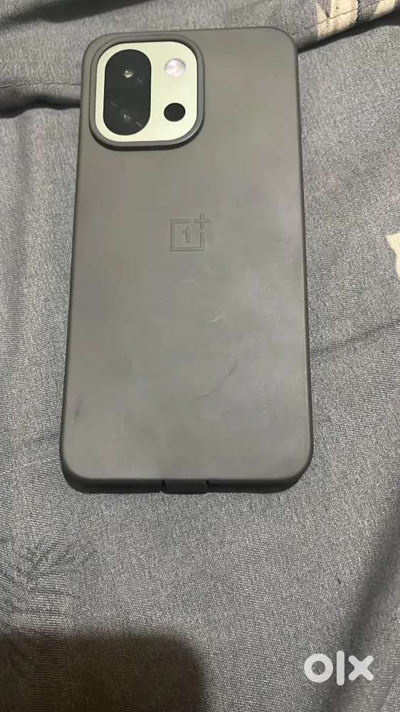 One plus 13s 12/256gb