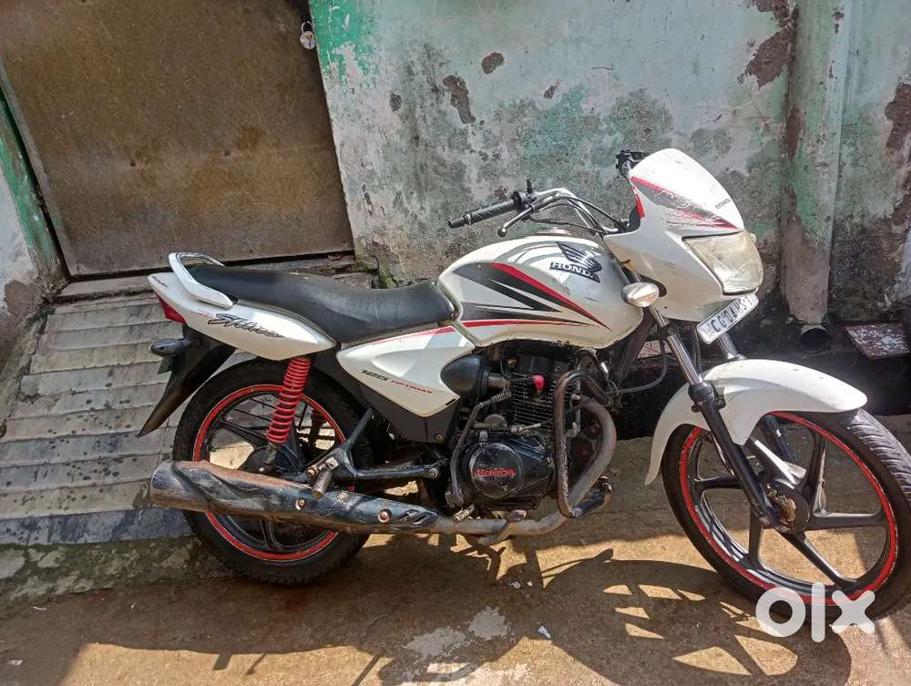 Urgent  Honda shine 125