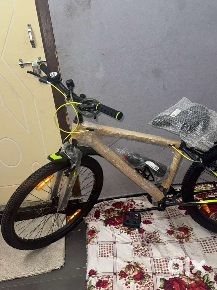 NEW CYCLE IN SHOWROOM CONDITION