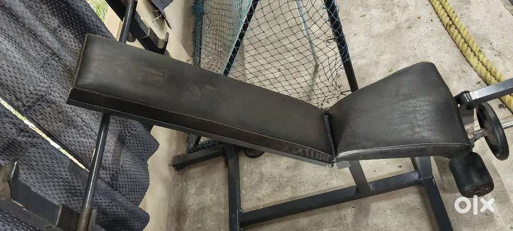 Leg press, Extention, curl Machine