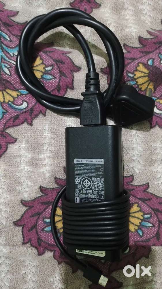Dell Original 65W Laptop Charger & Headphone– Excellent Condition
