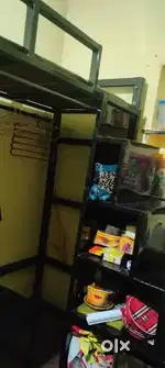 Bunk bed with mattress