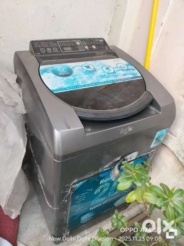 Fully automatic WHIRLPOOL WASHING MACHINE
