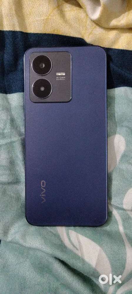 Vivo Y22 with bill