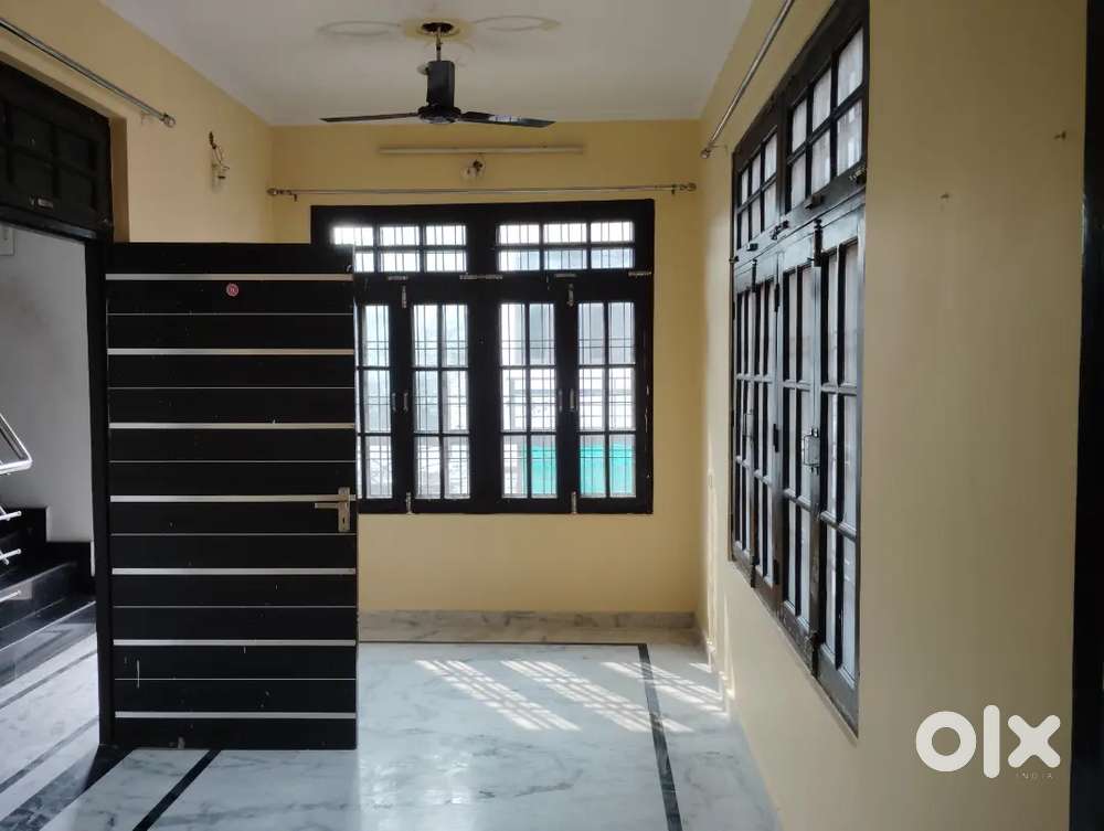 Well located Near Munshipulia metro station