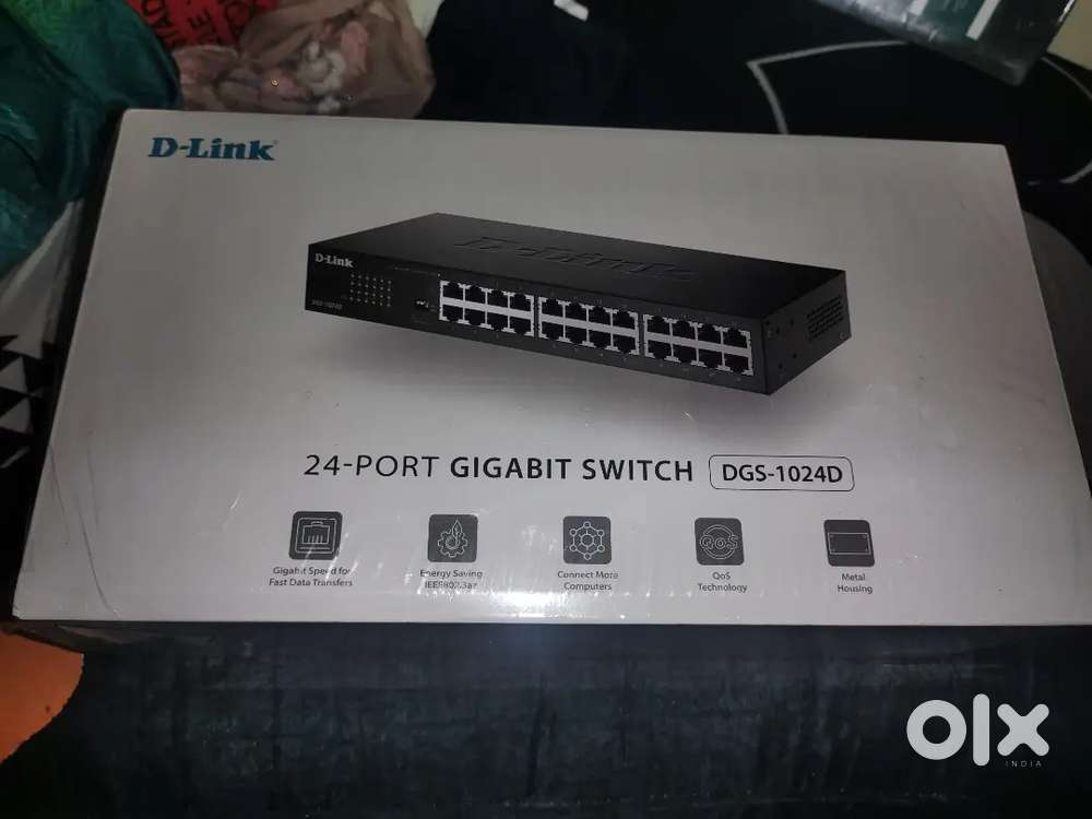 D-LINK 24-PORT GIGABIT SWITCH (DGS-1024D)